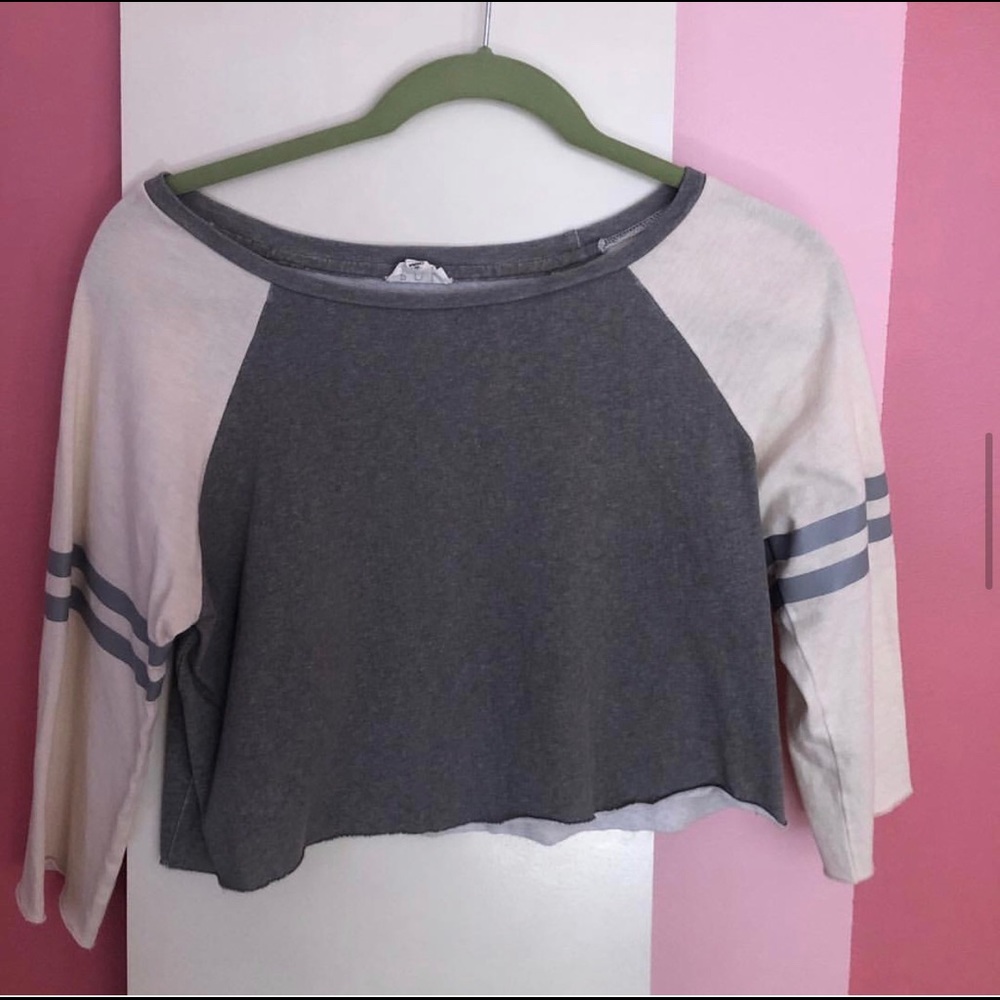 Cropped shirt
